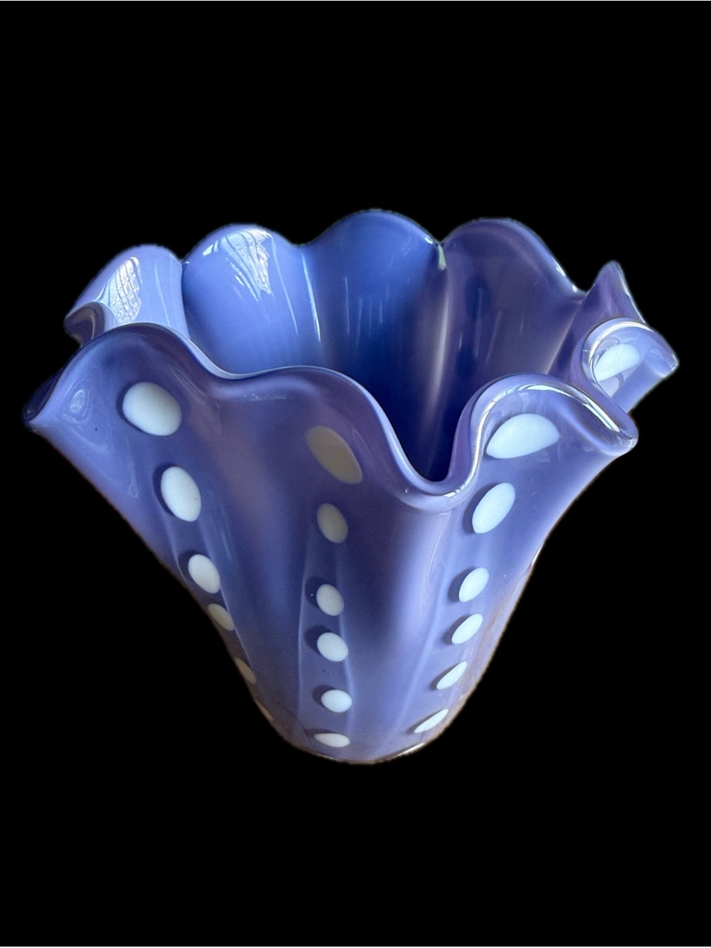 Rare Fenton (Unmarked) Coin Dot Large Ruffled Glass Vase Lavender 7” EUC